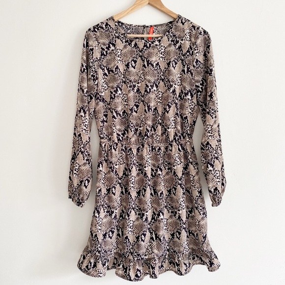Joe Fresh Snakeskin Print Ruffle Hem Long Sleeve Dress – Size Small - Picture 9 of 13